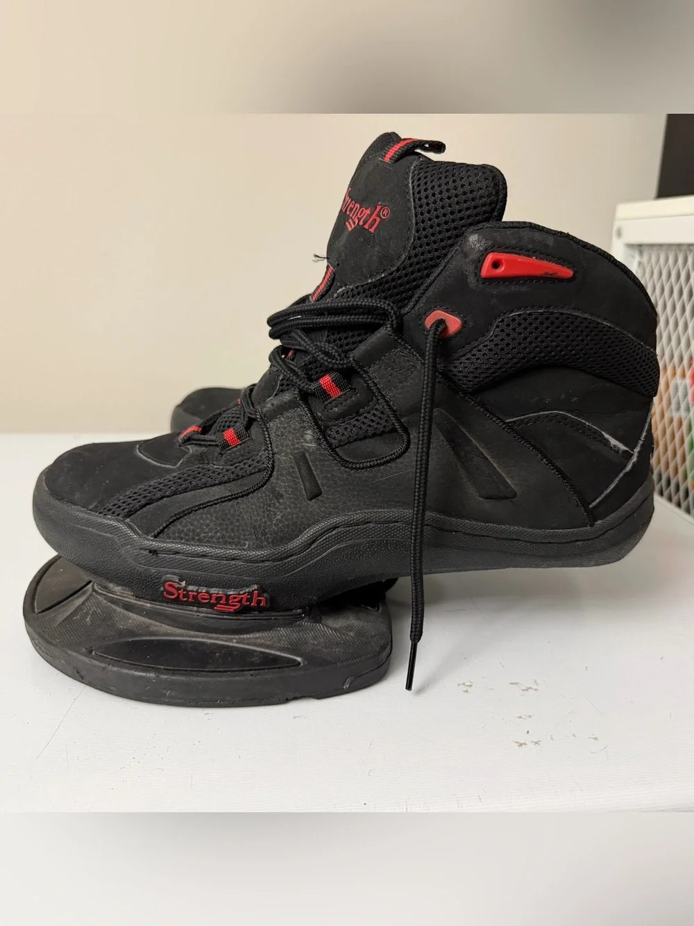 Strength Systems Plyometric Vertical Jump Training Shoes Black Red Men's Size 11